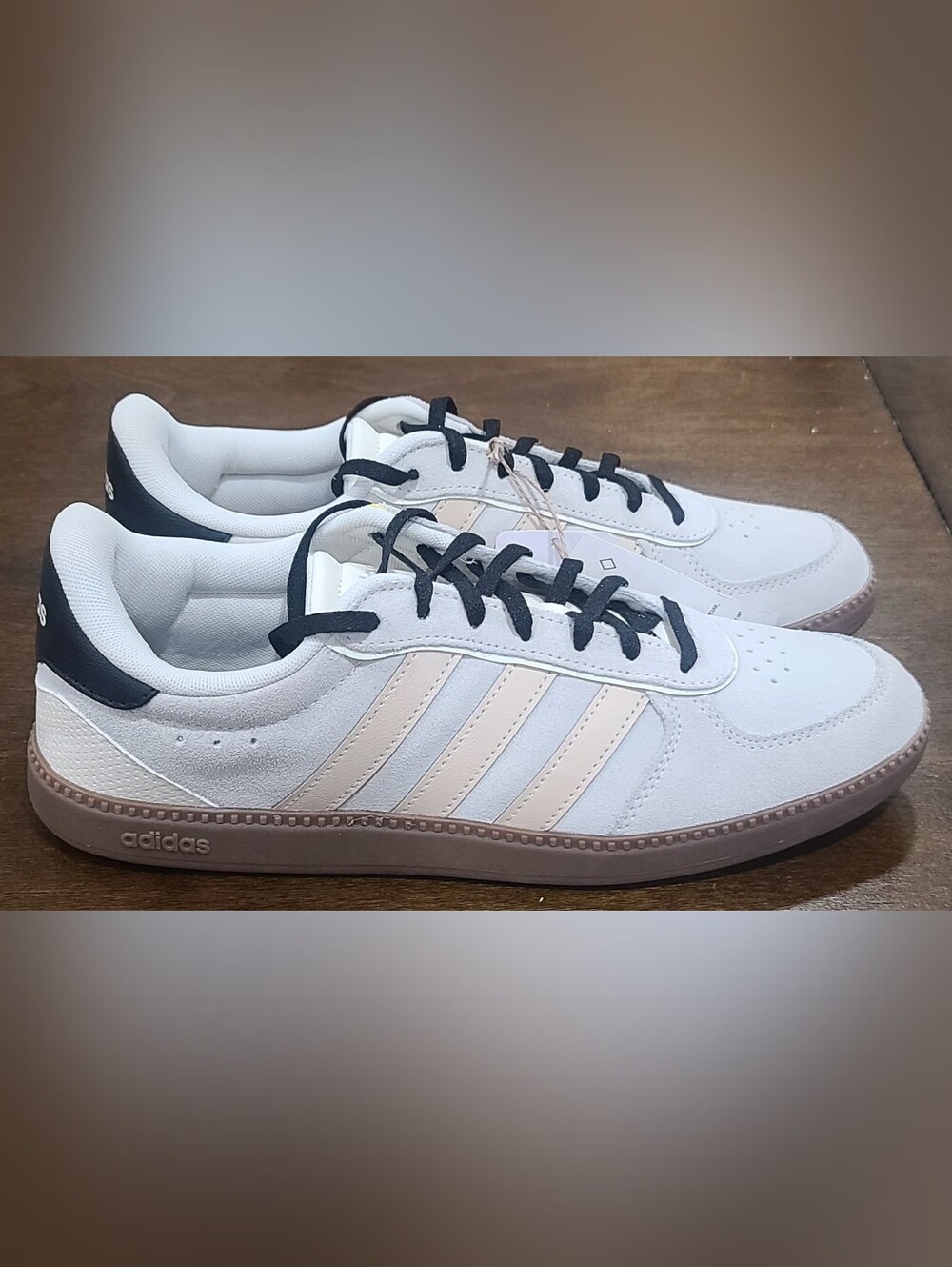 adidas Breaknet Sleek Off White/Crystal Linen/Core Black Shoes Women's